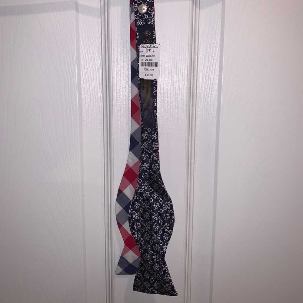 Brooks Brothers Double-Sided Gingham Floral Bow Tie